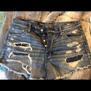 High wasted American Eagle shorts size 14